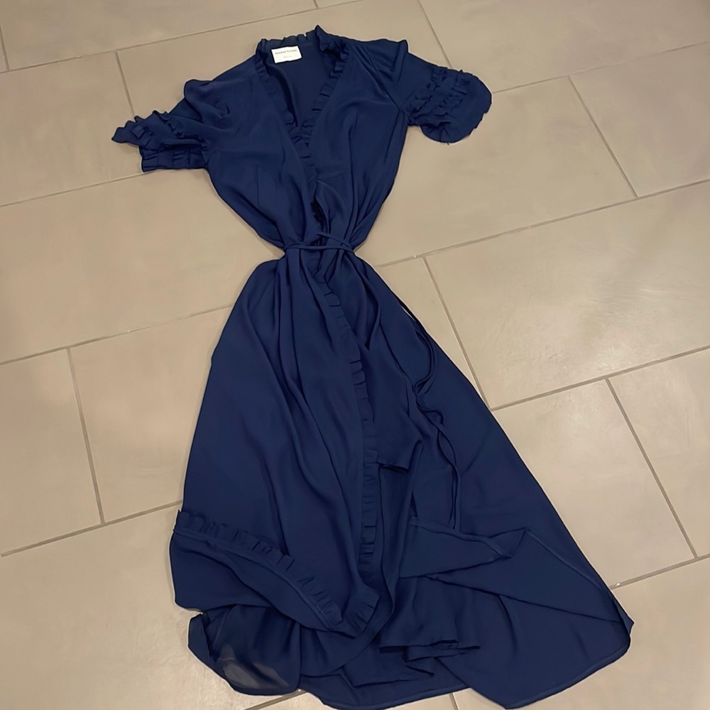 Modern Citizen Navy Wrap Dress. Size Medium.